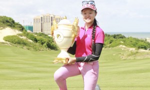 Hanako Kawasaki nhà vô địch Vietnam Junior Open 2017