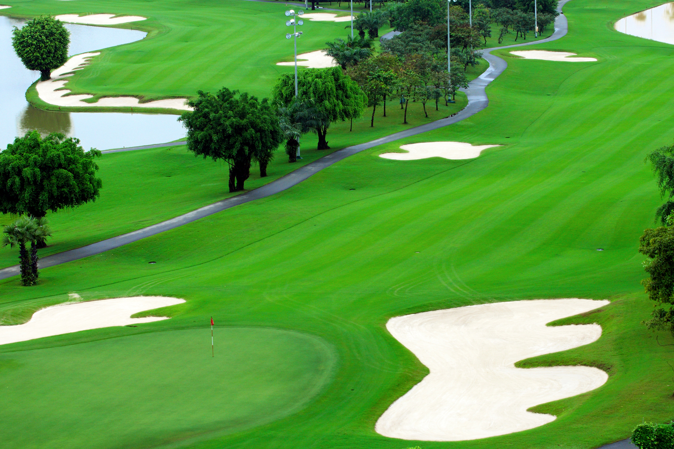 Sân golf Long Thành rộng lớn