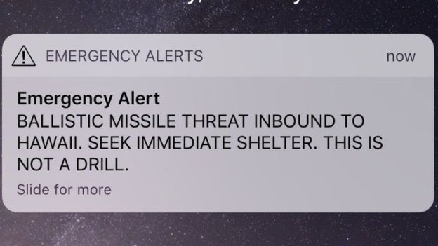 Tin nhắn báo động về lửa đạn đạo đang tiến về phía Hawaii