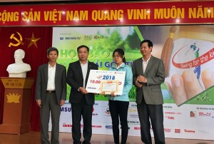 Học bổng toàn phần dành cho những em học sinh nghèo xuất sắc