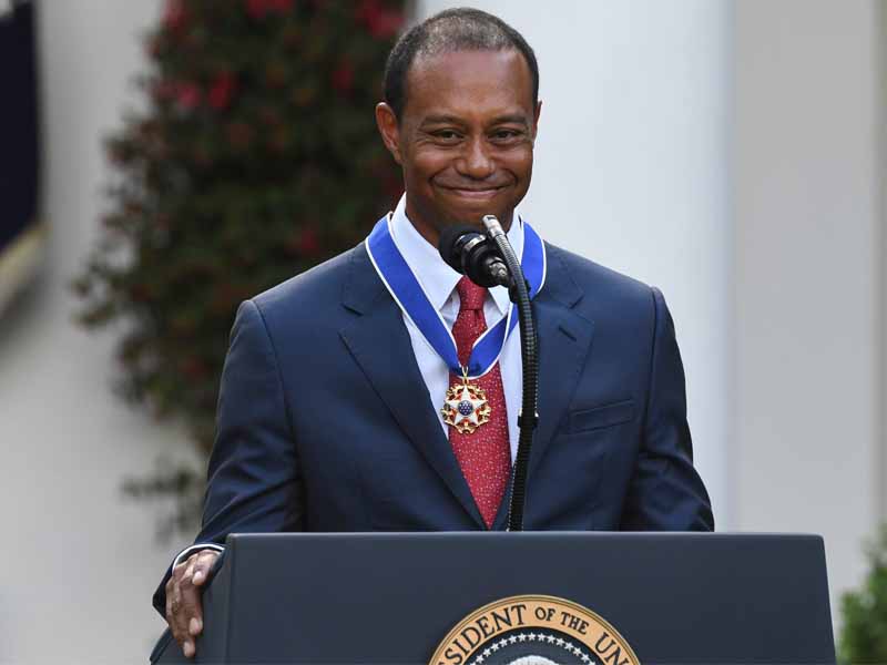 Tiger Woods vinh dự nhận huân chương tự do
