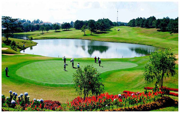Sân golf Đà Lạt Palace (Dalat Palace Golf Club)